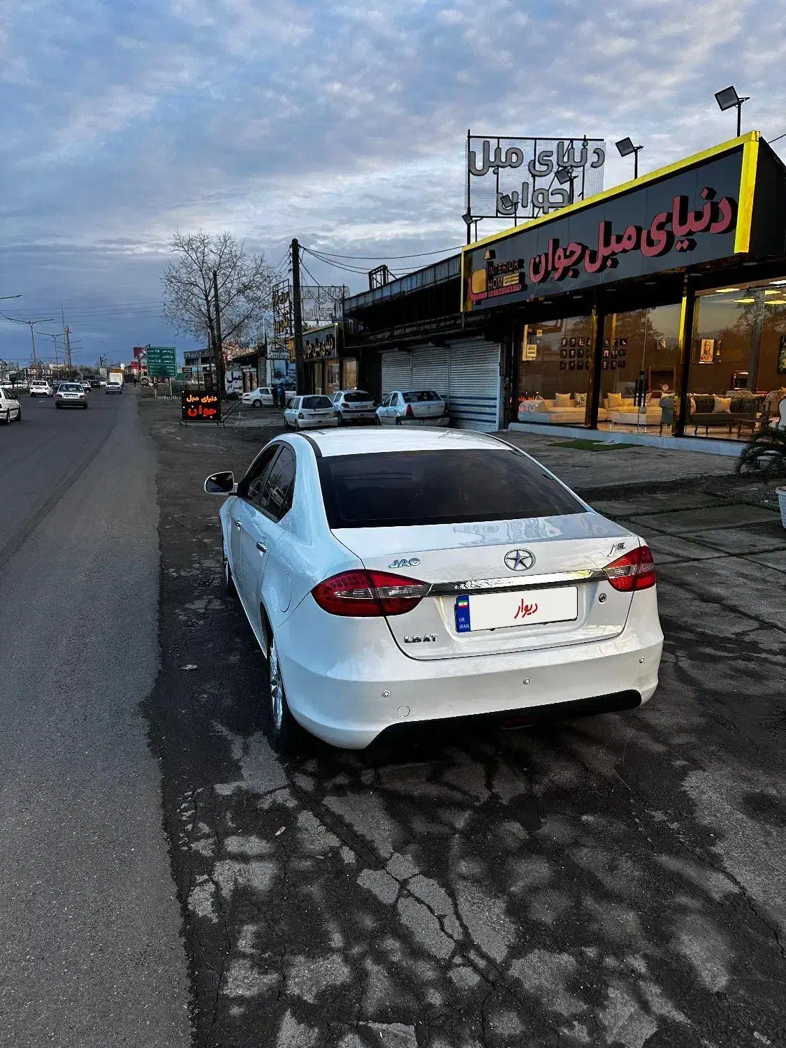 Jak j5 مدل(۹۵)|خودرو سواری و وانت|رشت, بلوار گیلان|دیوار