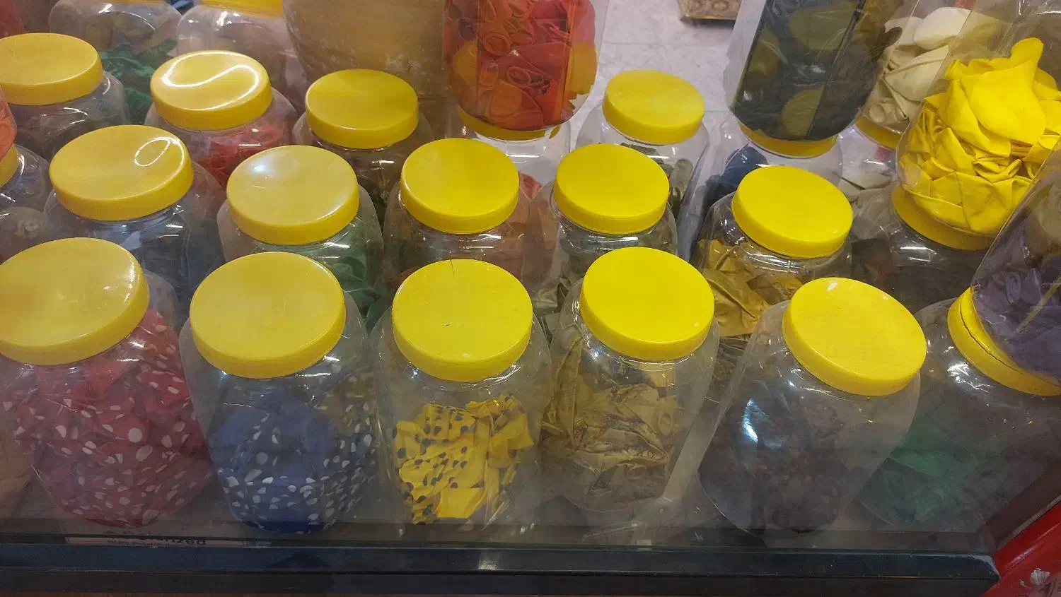 فروش فوری کلیه لوازم تولد و بادکنک|اسباببازی بچه|یزد, |دیوار