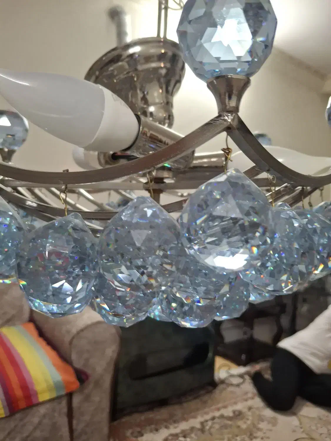 لوستر|لوستر و چراغ آویز|اصفهان, ارداجی|دیوار