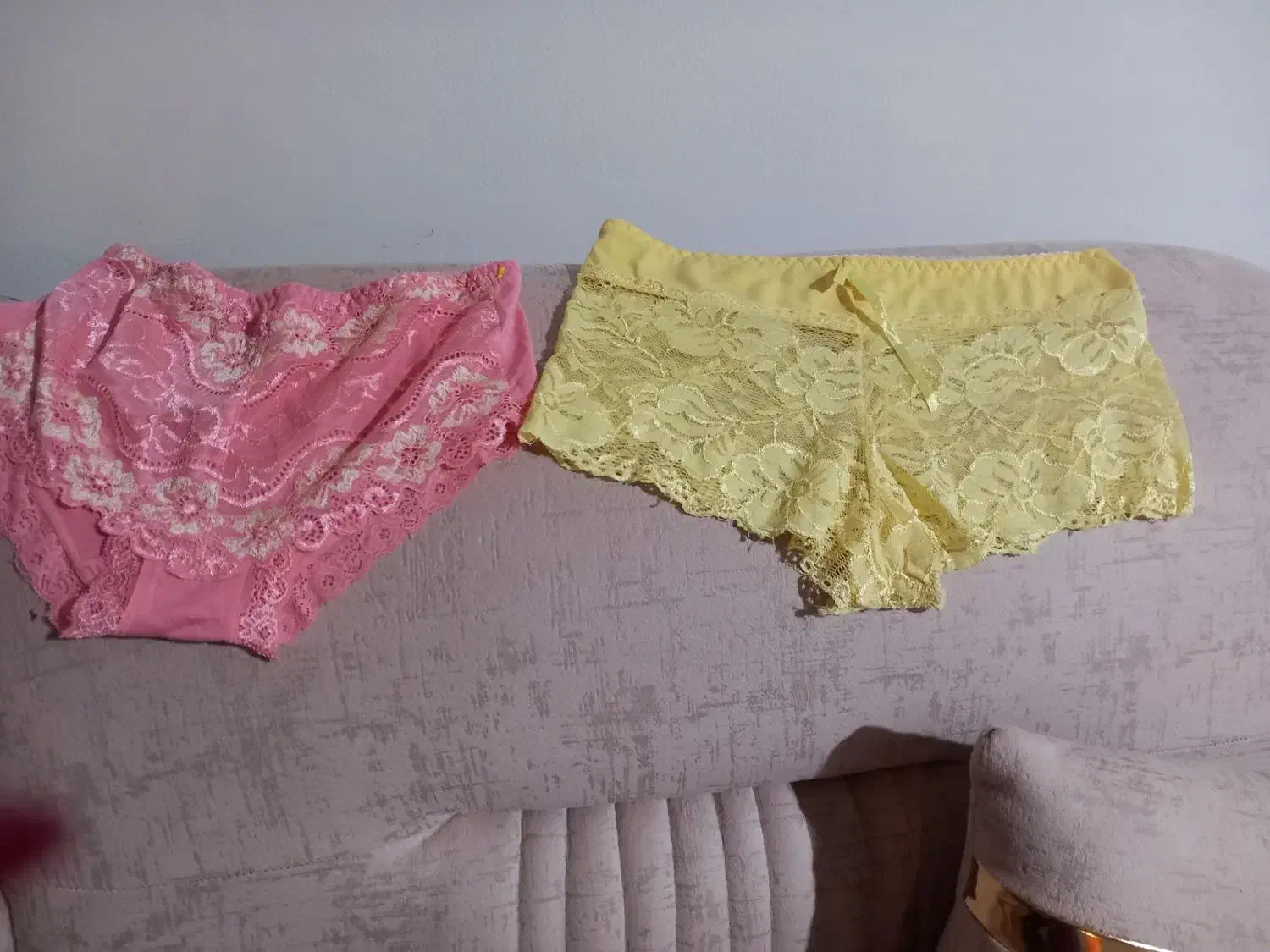 لباس زیر زنانه|لباس|پرند, فاز ۵|دیوار