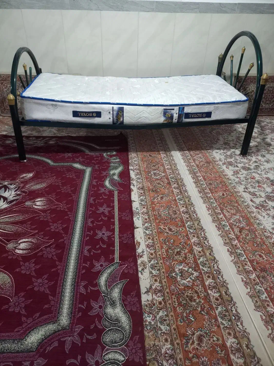تختخواب یک نفره فلزی|تخت و سرویس خواب|کرمانشاه, |دیوار