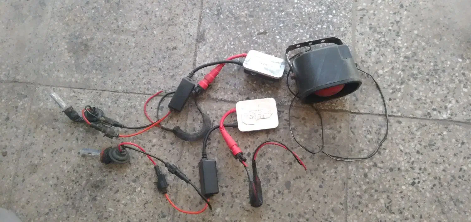 لامپ وترانس زنون|قطعات یدکی و لوازم جانبی|همدان, |دیوار