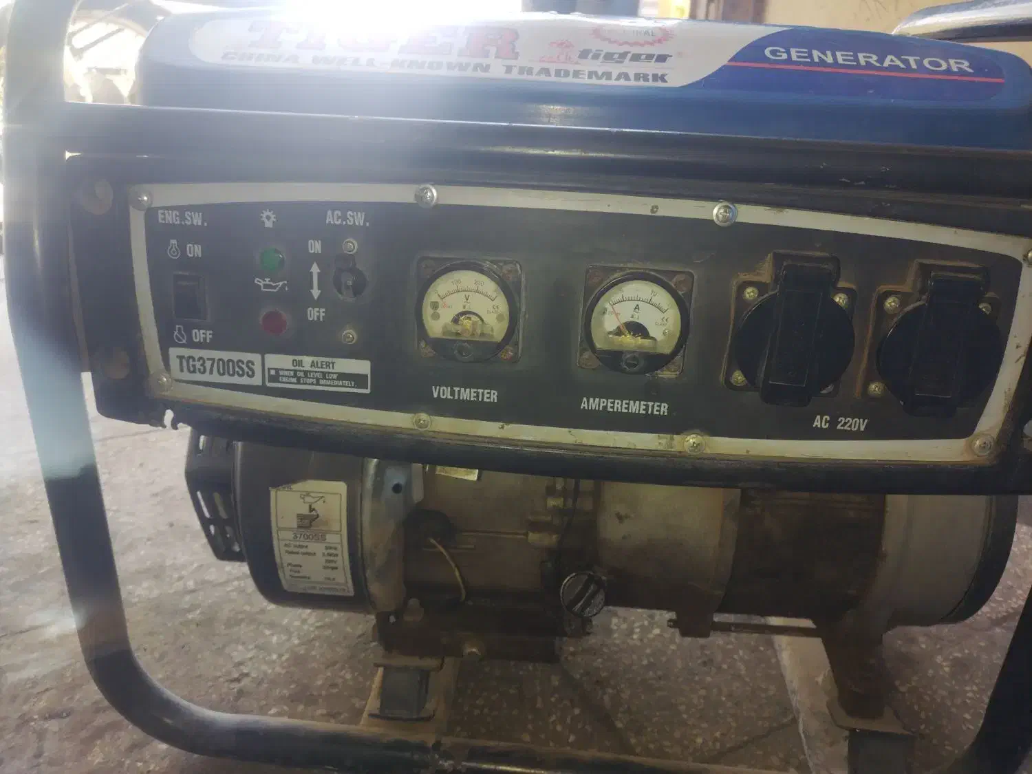 یک دستگاه موتور برق|ابزارآلات|سبزوار, شهرک صنعتی فرودگاه|دیوار