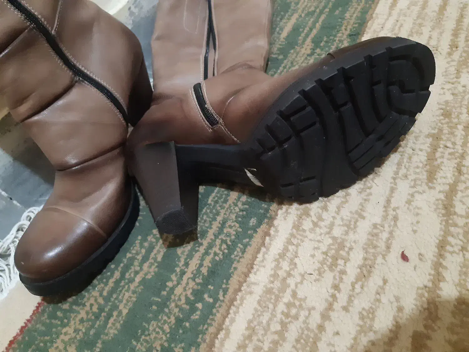 بوت و نیم بوت زنانه|کیف، کفش، کمربند|ایلام, |دیوار