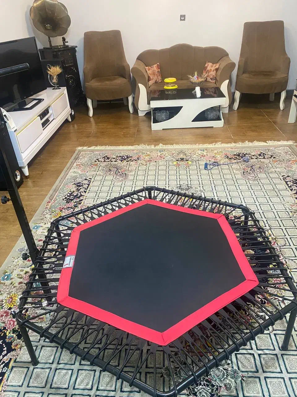 جامپینگ . ۴۵۰۰|ورزشهای توپی|رشت, چله خانه|دیوار