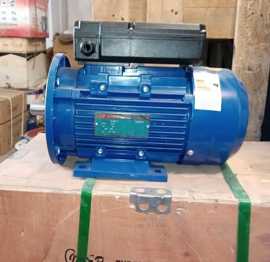 الکتروموتور صنعتی و ویبراتور با گارانتی|ماشین‌آلات صنعتی|پاکدشت, خاتون آباد|دیوار