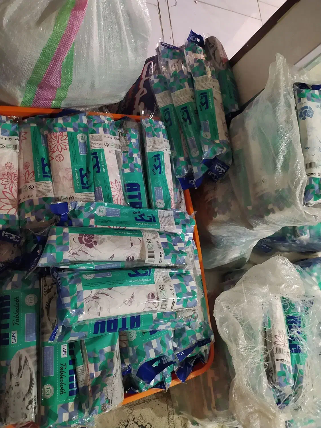 سفره یکبارمصرف|سفره، حوله، دستمال آشپزخانه|اصفهان, ملک‌شهر|دیوار