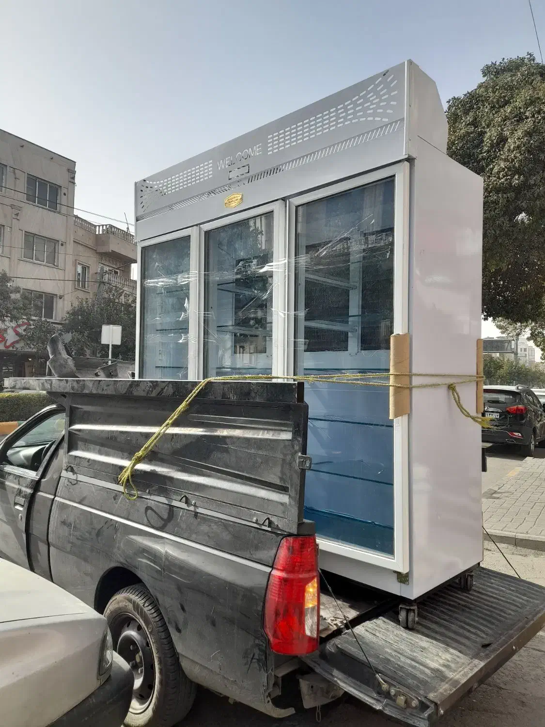 خریدار یخچالهای فروشگاهی....|فروشگاه و مغازه|مشهد, هنرور|دیوار