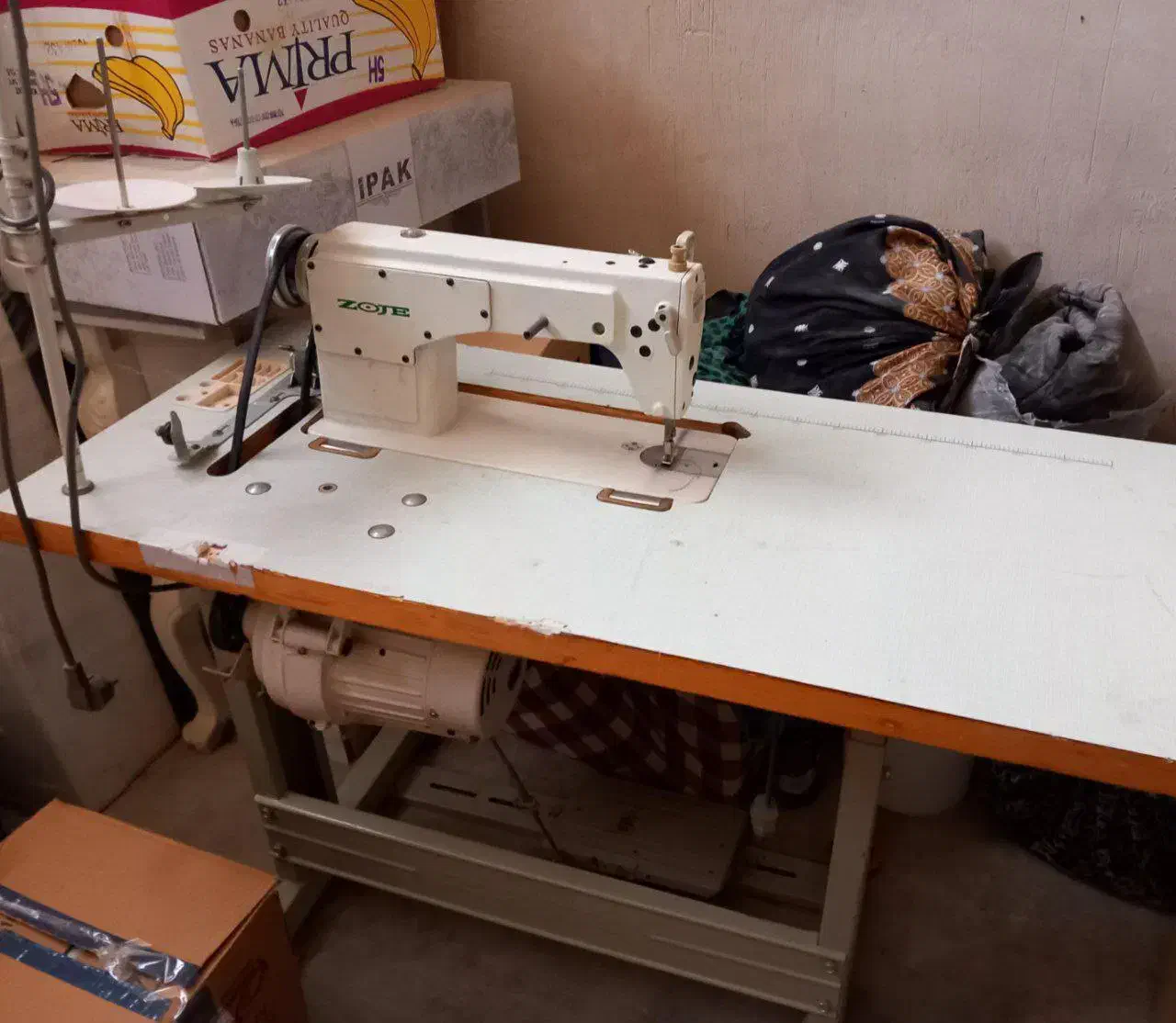 چرخ راسته دوز صنعتی زوجی|چرخ خیاطی و ریسندگی|مشهد, راه آهن|دیوار