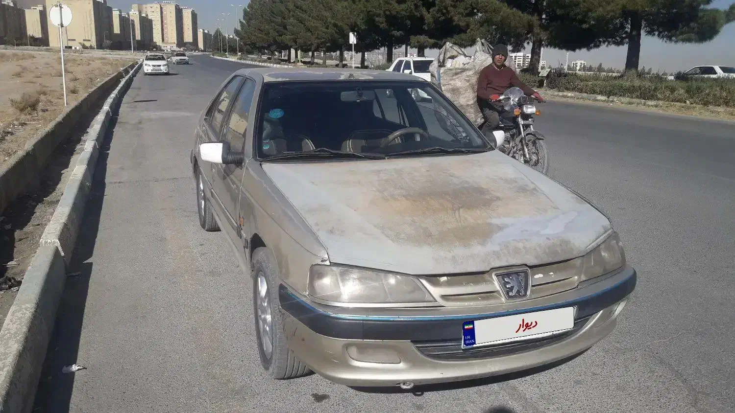 پارس ۸۲|خودرو سواری و وانت|فولادشهر, فولادشهر|دیوار