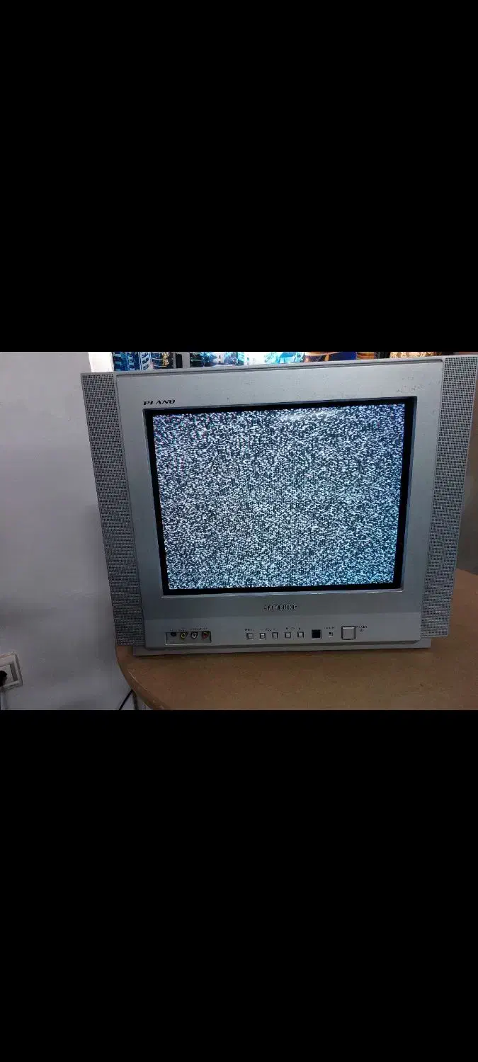 تلوزیون و دستگاه DVD|صوتی و تصویری|کاشان, صنعت|دیوار