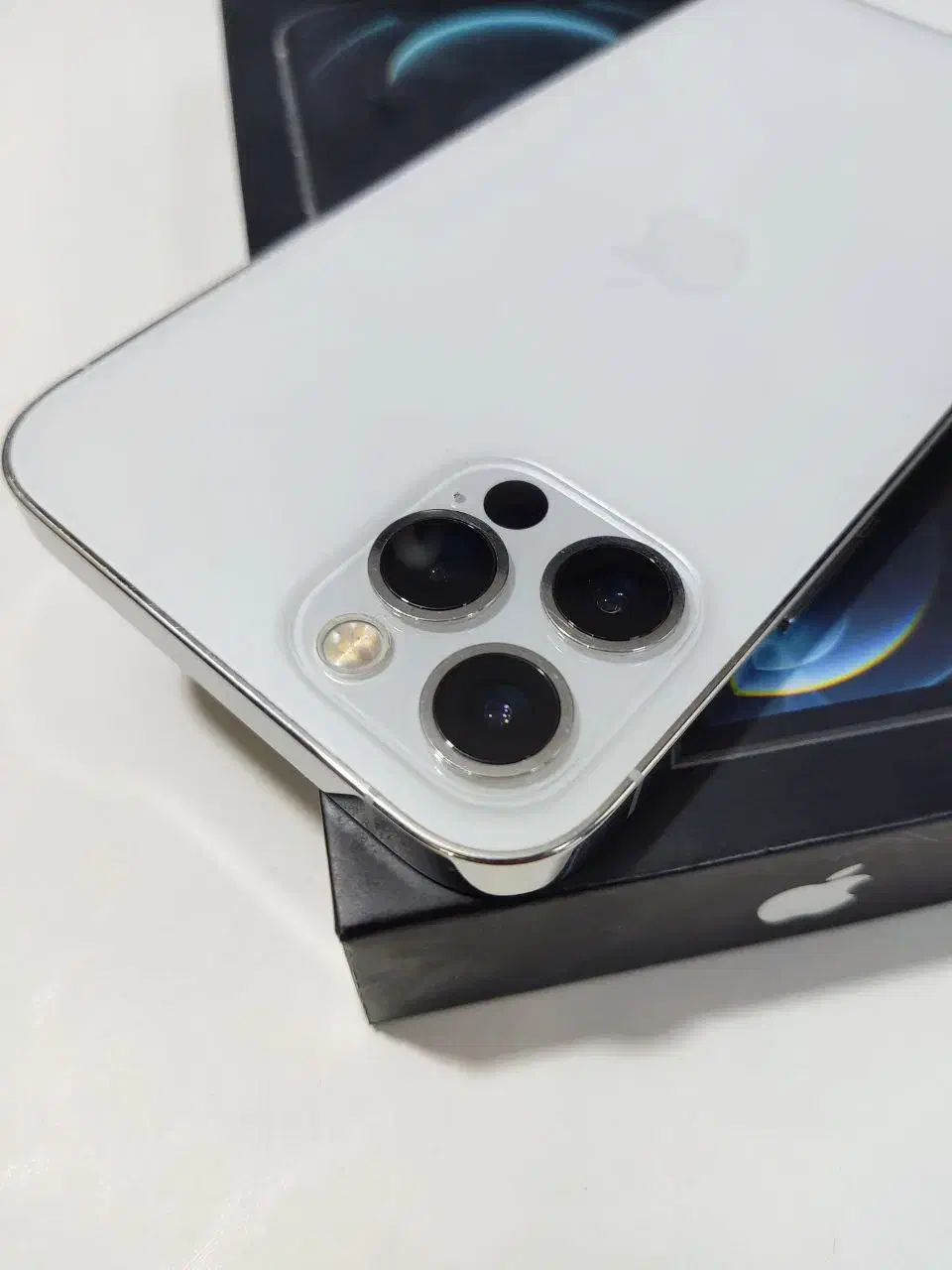 ایفون iphone 12 pro 256 GB ZAA 2SIM دو سیم کارت|موبایل|تهران, میدان ولیعصر|دیوار