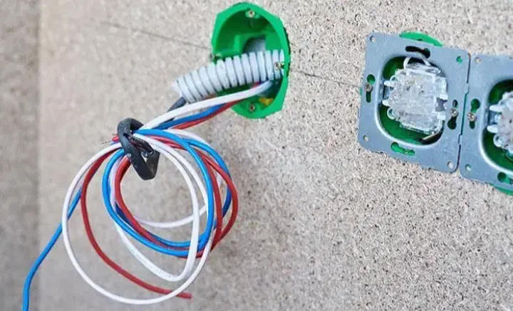 لوله کشی آب و فاضلاب برق کشی ساختمان|خدمات پیشه و مهارت|ایرانشهر, |دیوار