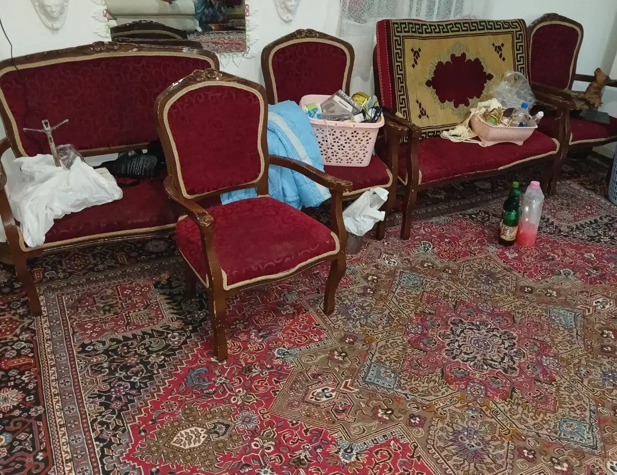 مبل۷ نفره کلاسیک|مبلمان خانگی و میز عسلی|خسروشاه, |دیوار