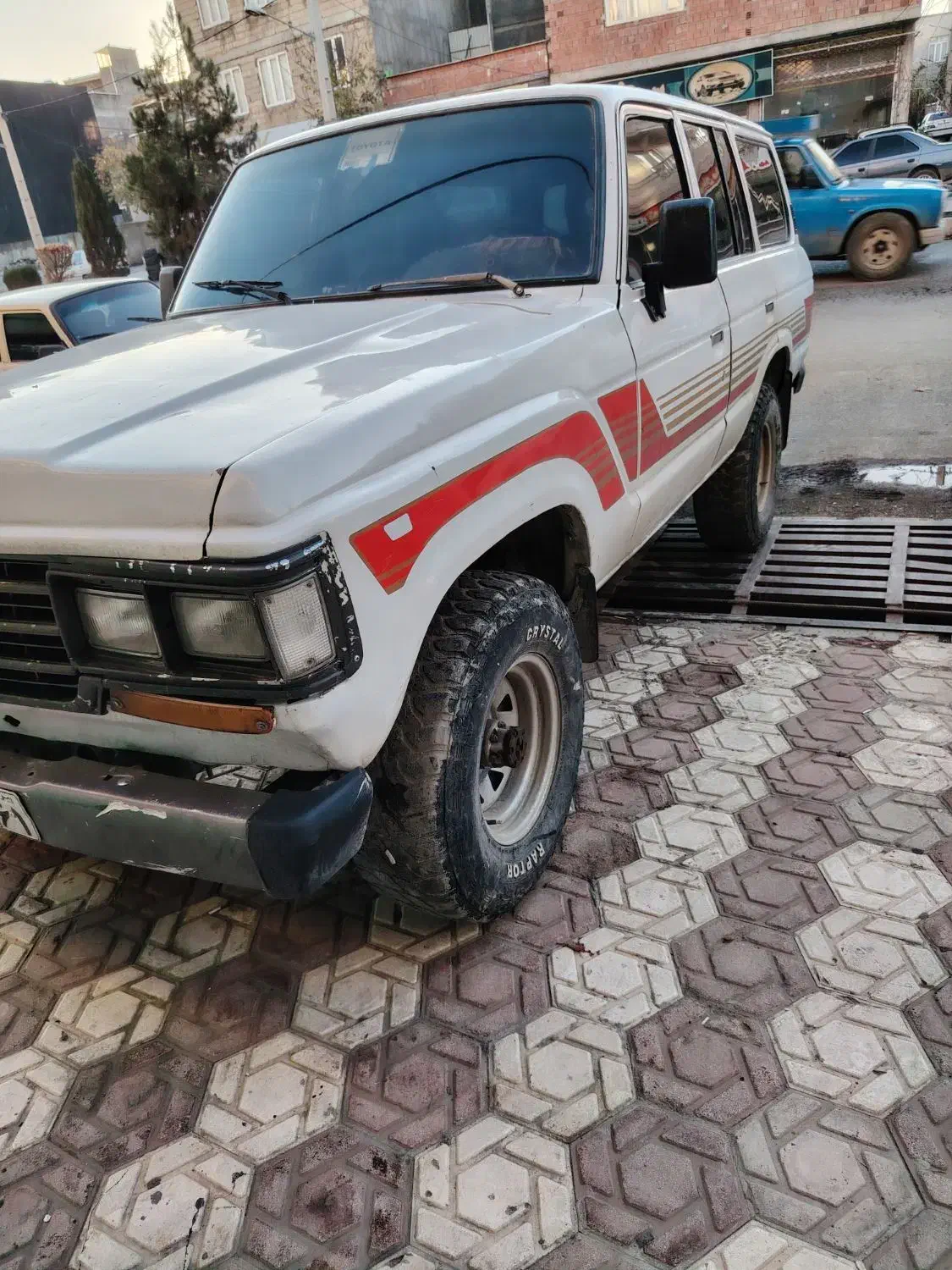 تویوتا استیشن مدل ۱۹۸۳ فرماندهی معاوضه یا نقدی|خودرو سواری و وانت|مریوان, |دیوار