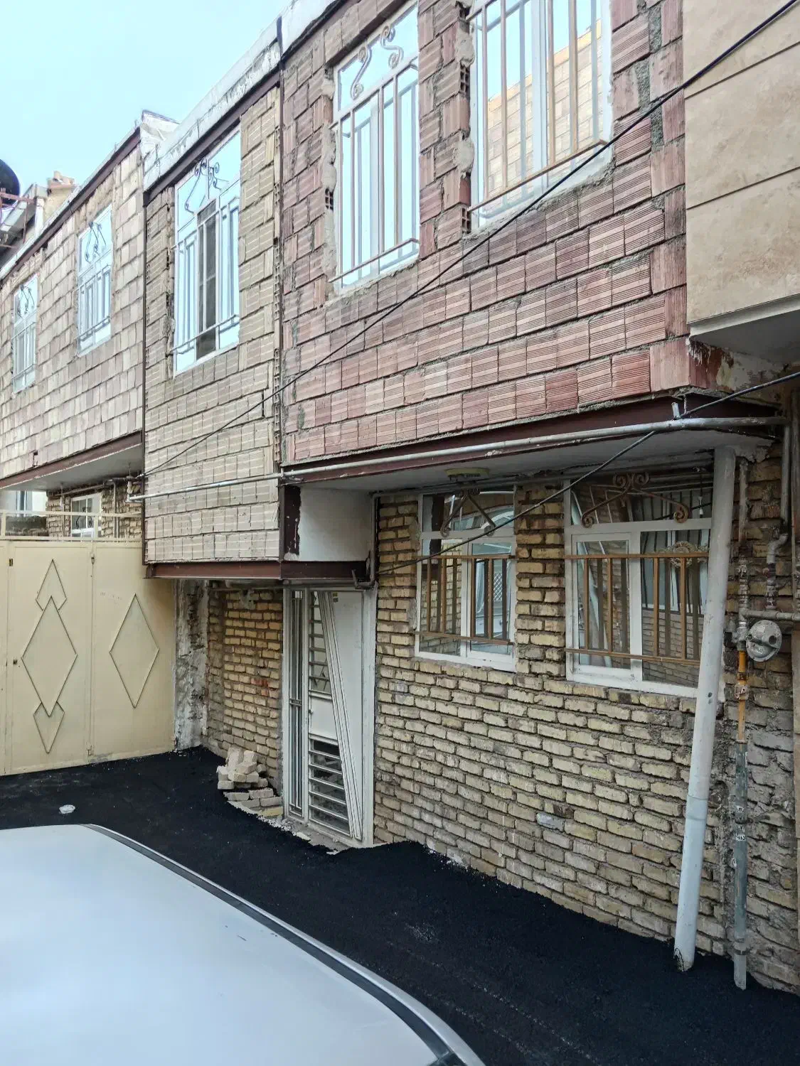 فروش حیاط شیک130در صمدزاده2(املاک سعیدتقوی)|فروش خانه و ویلا|ارومیه, |دیوار