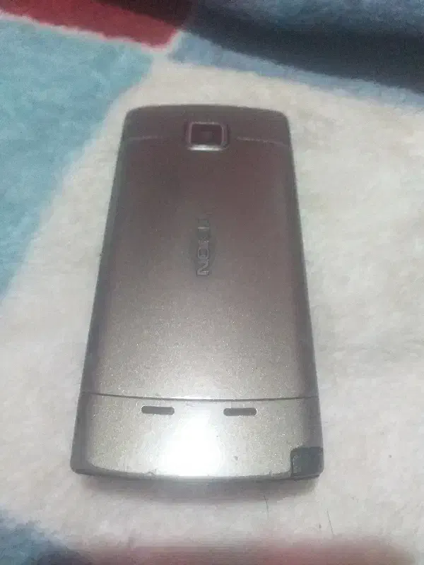 نوکیا۵۲۵۰|موبایل|ابهر, |دیوار