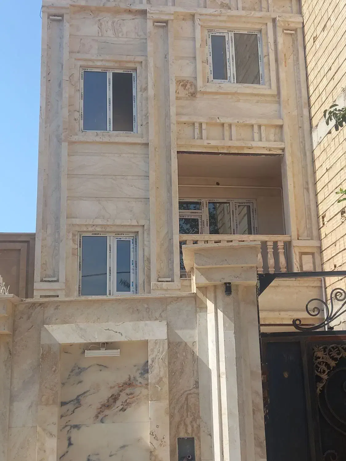 خونه ویلای دو طبقه نوساز سند دار|فروش خانه و ویلا|نظرآباد, نظرآباد|دیوار