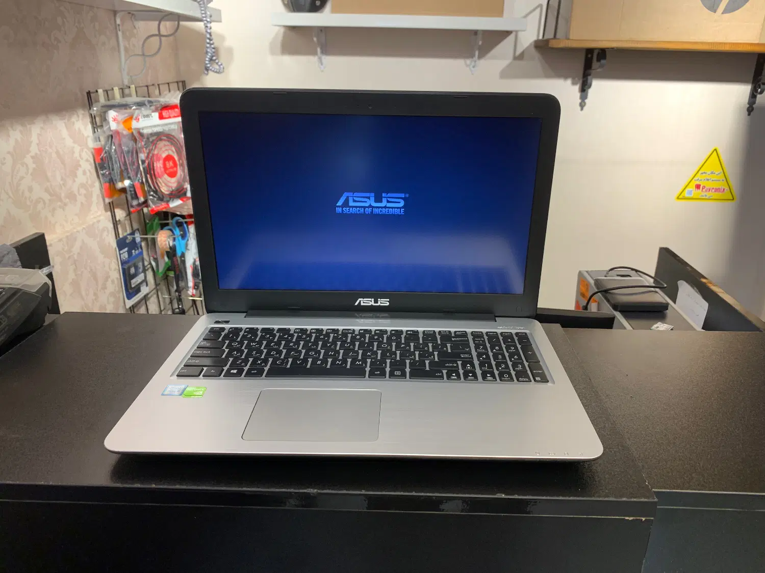 Asus vivobook k556u|رایانه همراه|بروجرد, |دیوار