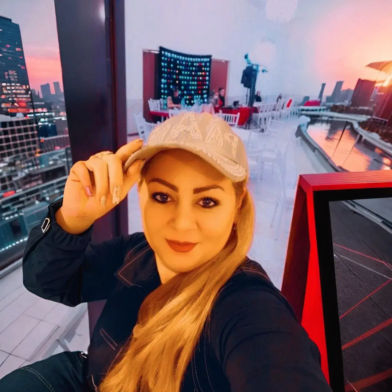 دیجی نازنین همراه چالش خنده دارتخفیف شب چله|خدمات پذیرایی، مراسم|مشهد, اروند|دیوار