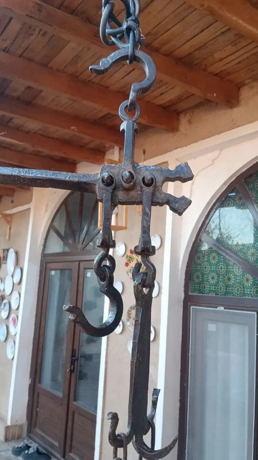 قپان قدیمی|کلکسیون اشیاء عتیقه|قائن, |دیوار