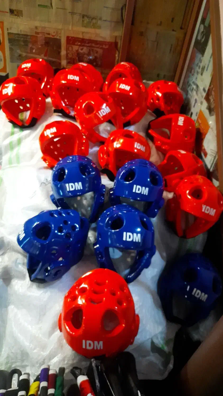 کلاه تزریقی تکواندو|تجهیزات ورزشی|تهران, منیریه|دیوار