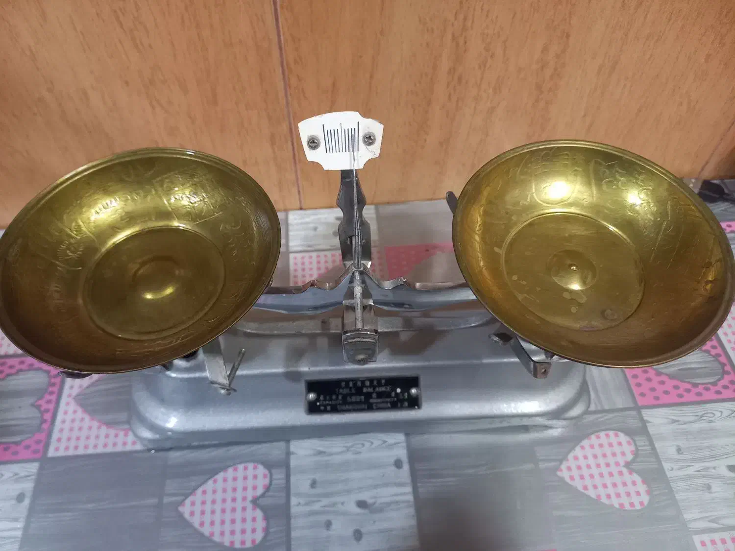 ترازوی مثقال کش قدیمی|کلکسیون اشیاء عتیقه|نجف‌آباد, هفده شهریور|دیوار