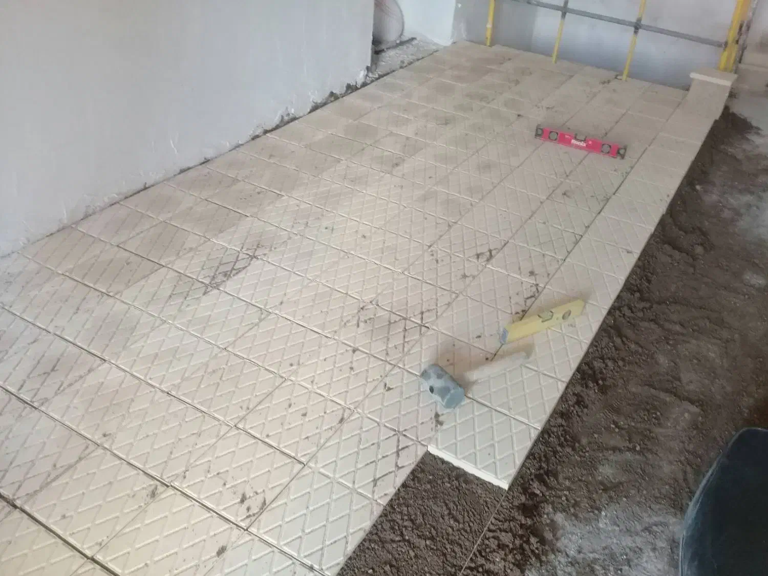 بنا همه کاره|خدمات پیشه و مهارت|شوشتر, |دیوار