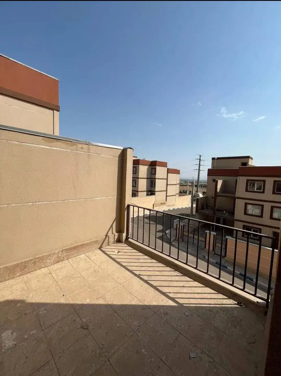 سهندساران عرصه تسویه فول امکانات روبروی مترو|فروش آپارتمان|هشتگرد, شهرک ریحانه|دیوار