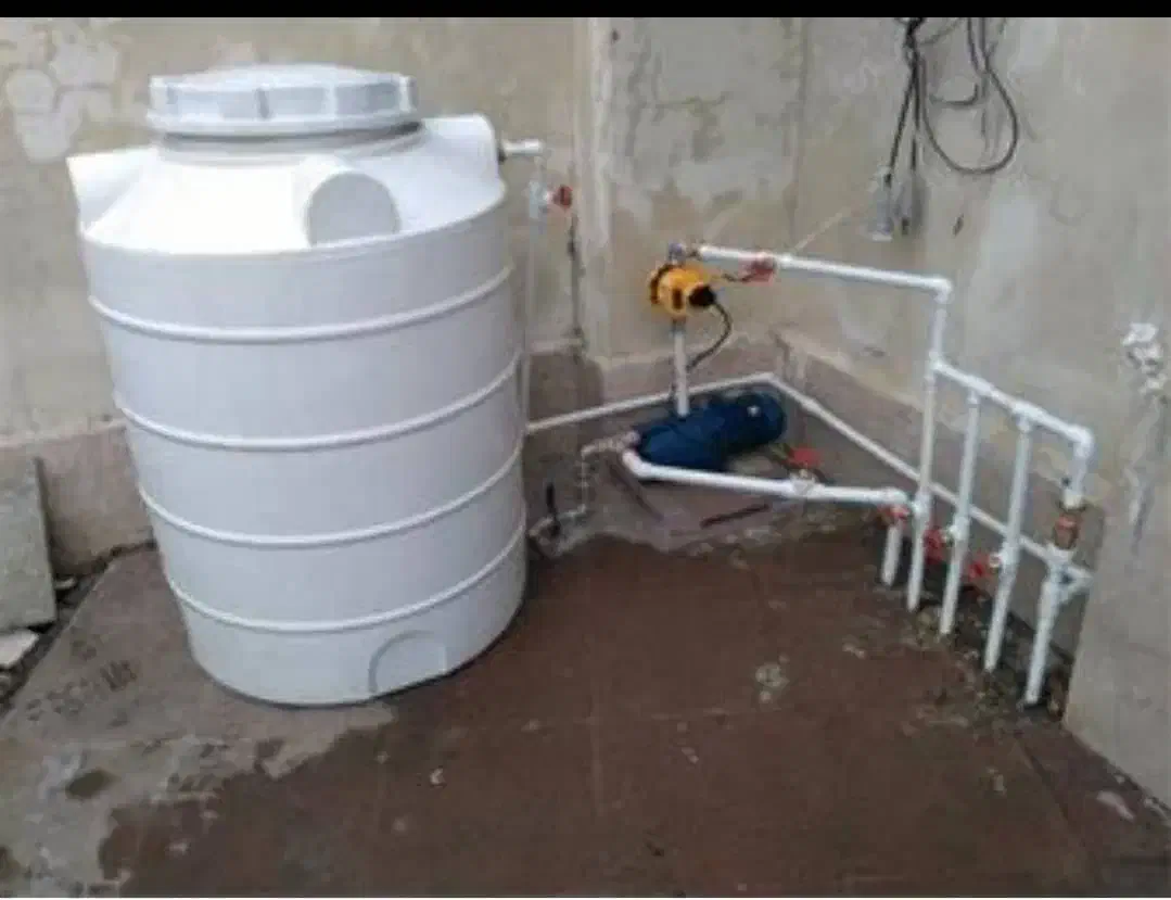 لوله کشی نصب پمپ نصب شیرالات ابگرمکن نشتی یابی|خدمات پیشه و مهارت|چابهار, |دیوار