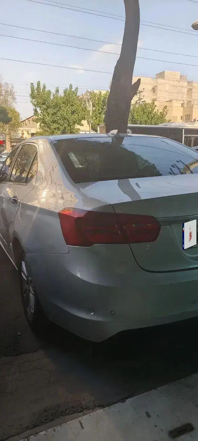 بایک سنوا|خودرو سواری و وانت|فردیس, منظریه|دیوار