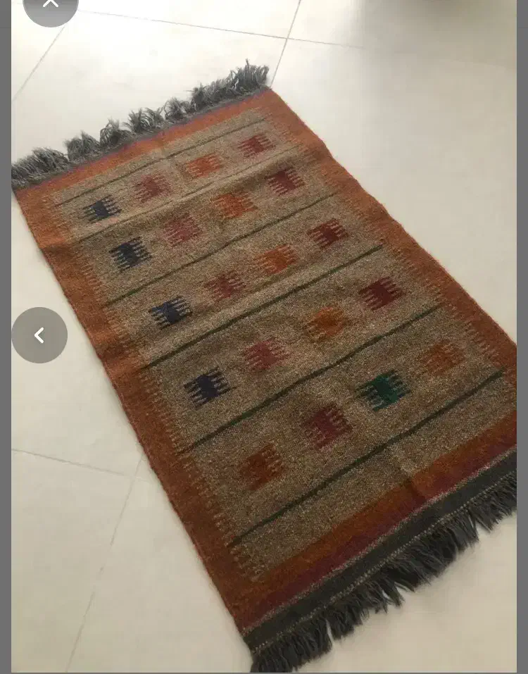 گلیم پشمی نو|گلیم، جاجیم، گبه|رشت, هلال احمر|دیوار