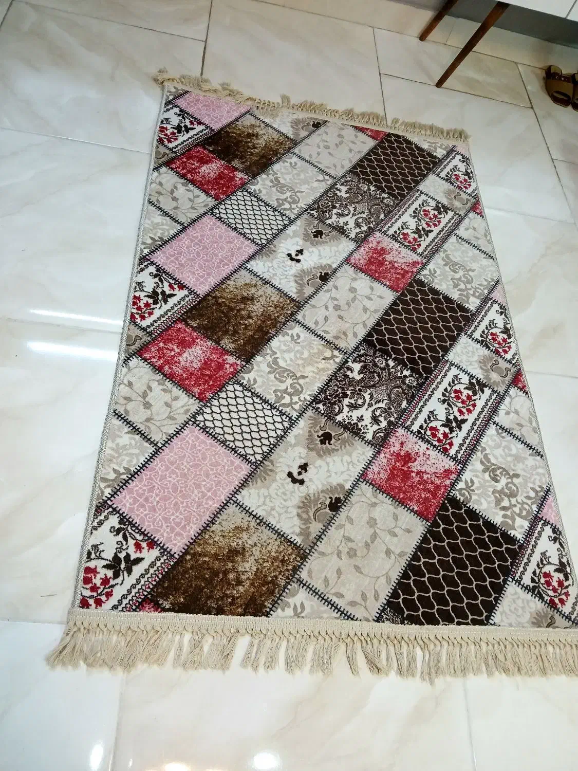 قالیچه یک در یک نیم|فرش|مشهد, پنجتن|دیوار