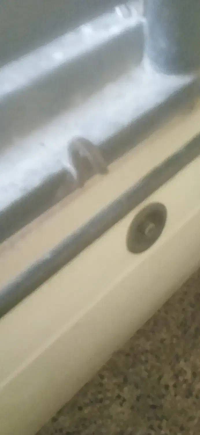 اتاق آهنکشی لوله ای پیکان بار و گاز سی آن جی|قطعات یدکی و لوازم جانبی|شیراز, شهرک والفجر|دیوار