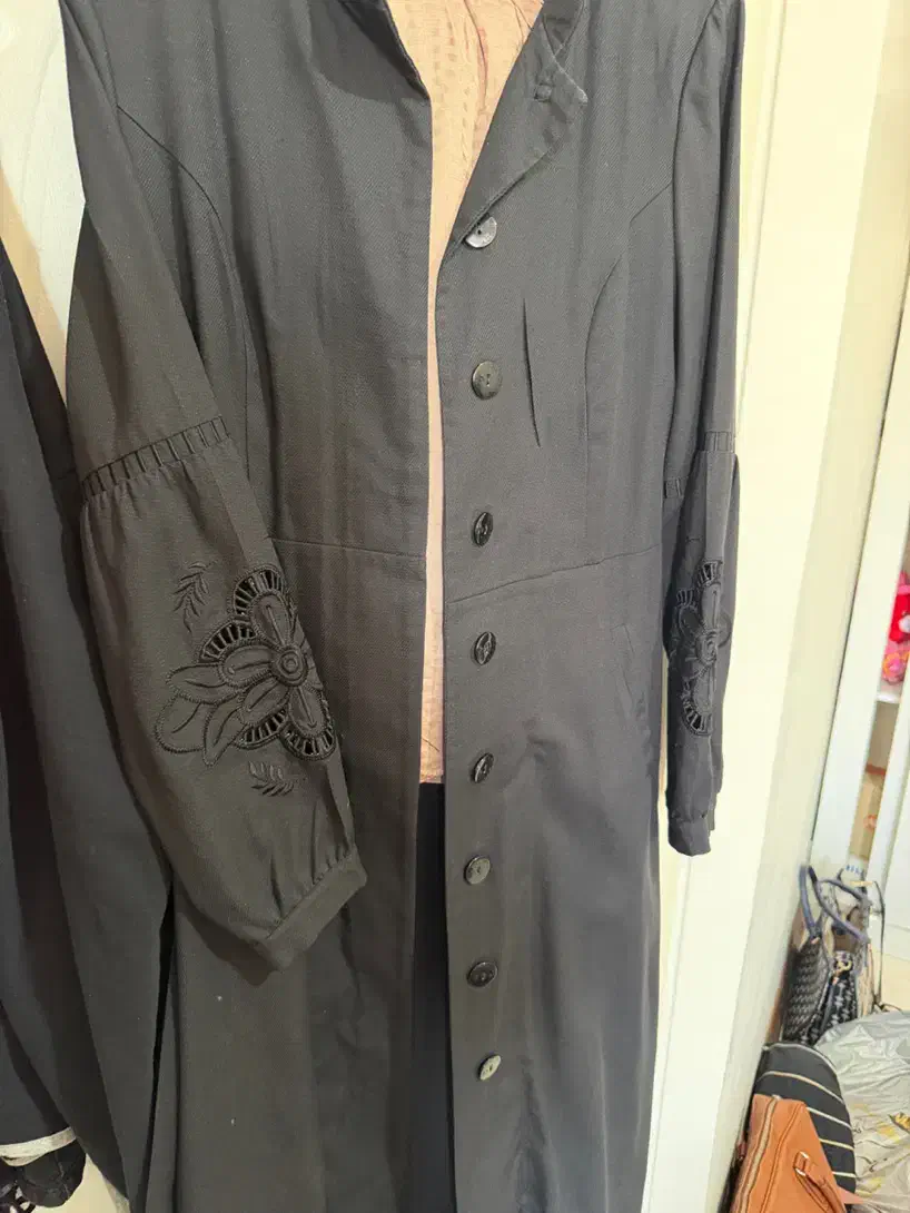 فروش مانتو های مارک در حد نو|لباس|تهران, تهرانپارس غربی|دیوار