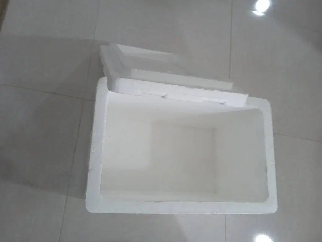 چوب پنبه ( یونولیت ) سفید|ظروف نگهدارنده، پلاستیکی، یک‌بارمصرف|بندرعباس, |دیوار