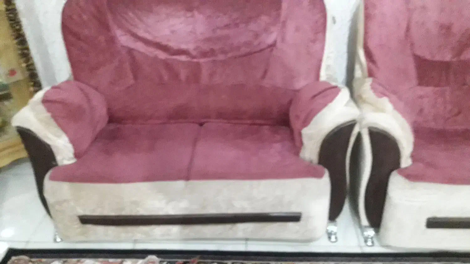 مبل ۷ نفره فقط ۵۰۰ هزار|مبلمان خانگی و میز عسلی|کرمانشاه, |دیوار