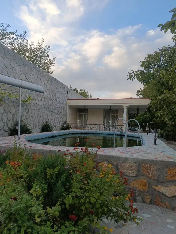 فروش فوری باغ ویلای سندار در اسکو درکوی آرام|فروش خانه و ویلا|اسکو, |دیوار