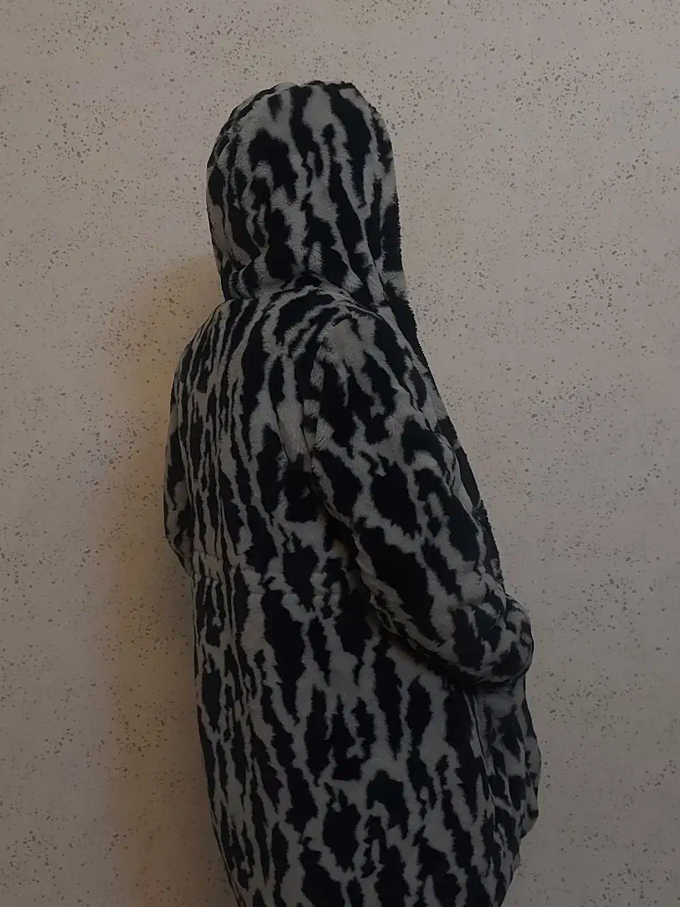 کاپشن نو|لباس|مشهد, نیروی هوایی|دیوار