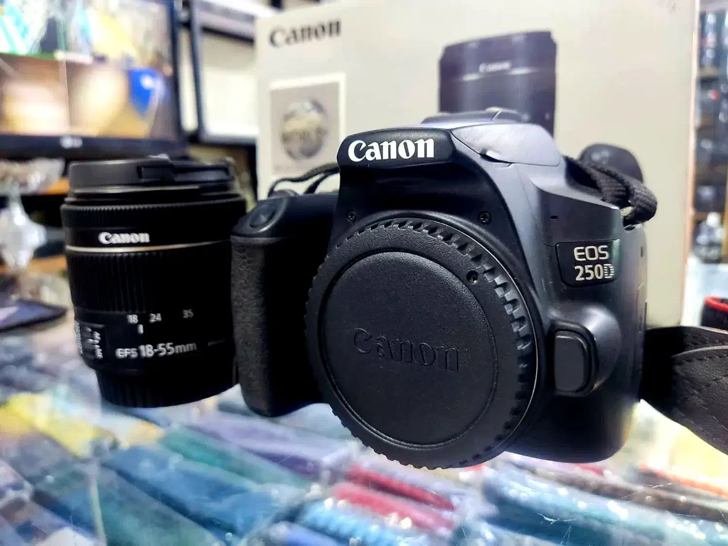 دوربین دیجیتال کانن مدل EOS 250D لنز 55-18 IS STM|دوربین عکاسی و فیلم‌برداری|قم, دورشهر|دیوار