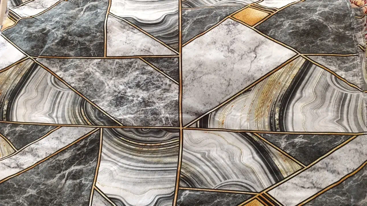 پارچه رو بالشتی رو تشکی متری. ۶۰  فقط|رختخواب، بالش، پتو|کبودرآهنگ, |دیوار