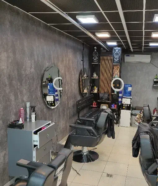 ارایشگر آقا،درصدی و اجاره صندلی|استخدام درمانی، زیبایی، بهداشتی|اصفهان, خانه اصفهان|دیوار