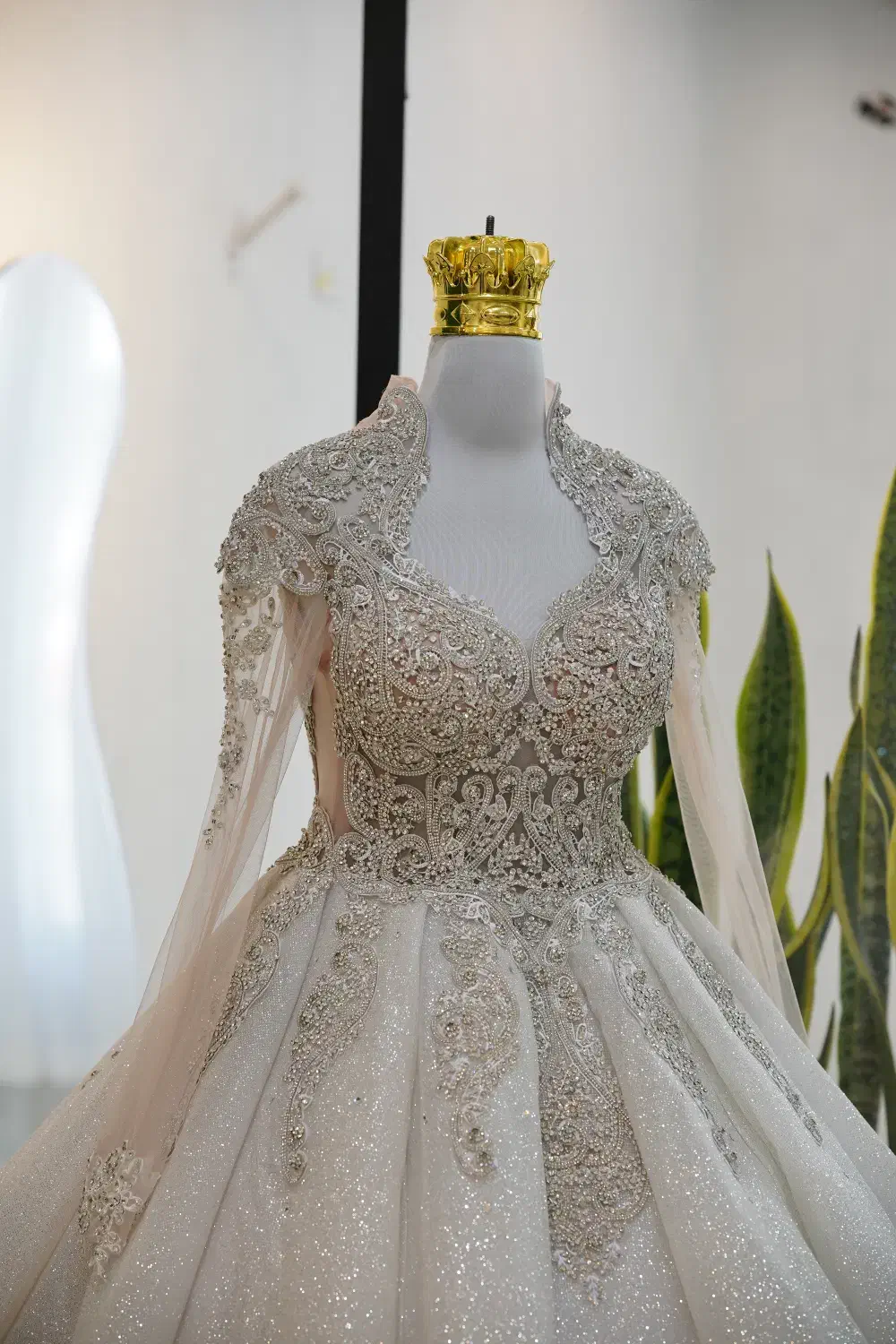 فروش لباس عروس در حد نو|لباس|شیراز, حومه شیراز|دیوار