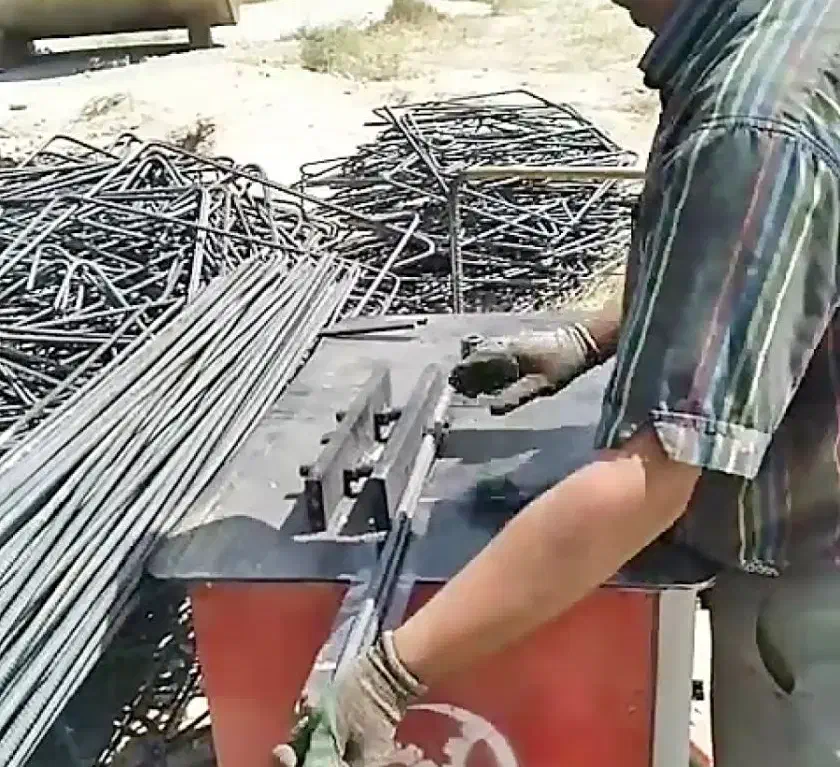 استخدام کارگر خاموت زن آقا|استخدام صنعتی، فنی، مهندسی|مرودشت, دولت آباد|دیوار