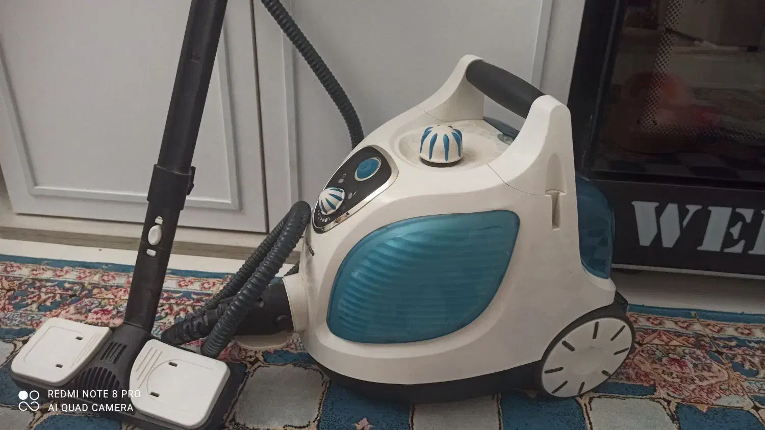 بخارشور سالم و تمیز . بسیاار کم کارکرد|جاروبرقی، جارو شارژی، بخارشو|قم, باجک یک|دیوار