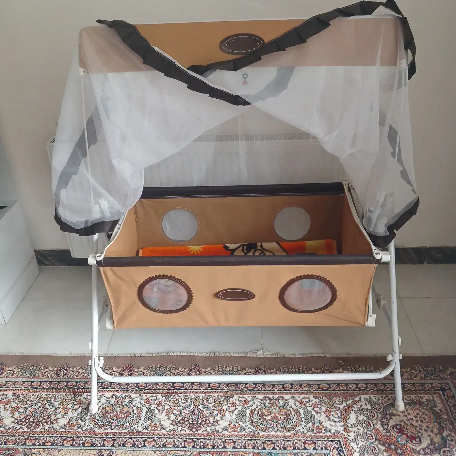 گهواره  نوزاد|تخت و سرویس خواب|رامسر, |دیوار