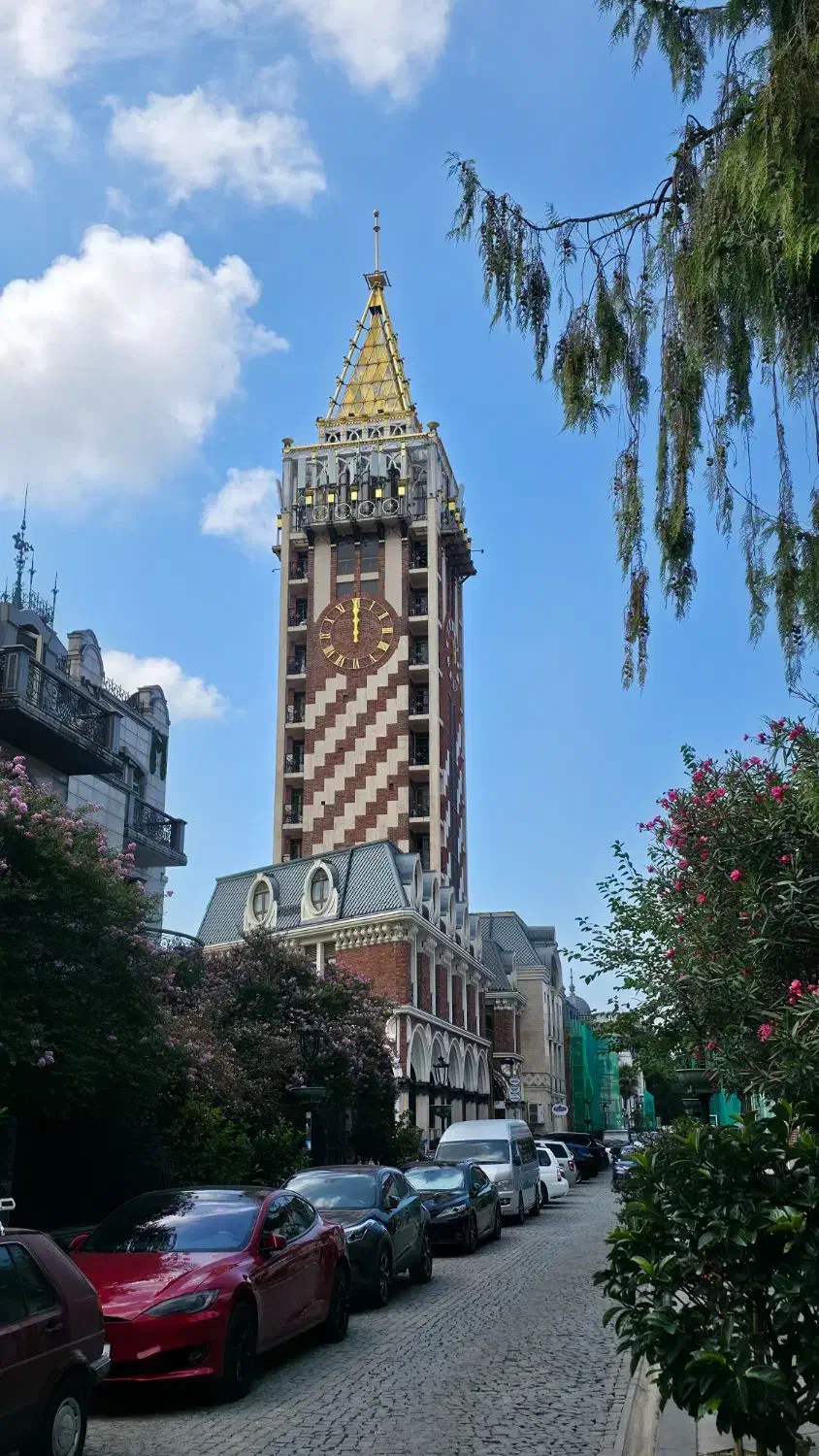 استخدام مشاور املاک خانم|استخدام اداری و مدیریت|تبریز, |دیوار