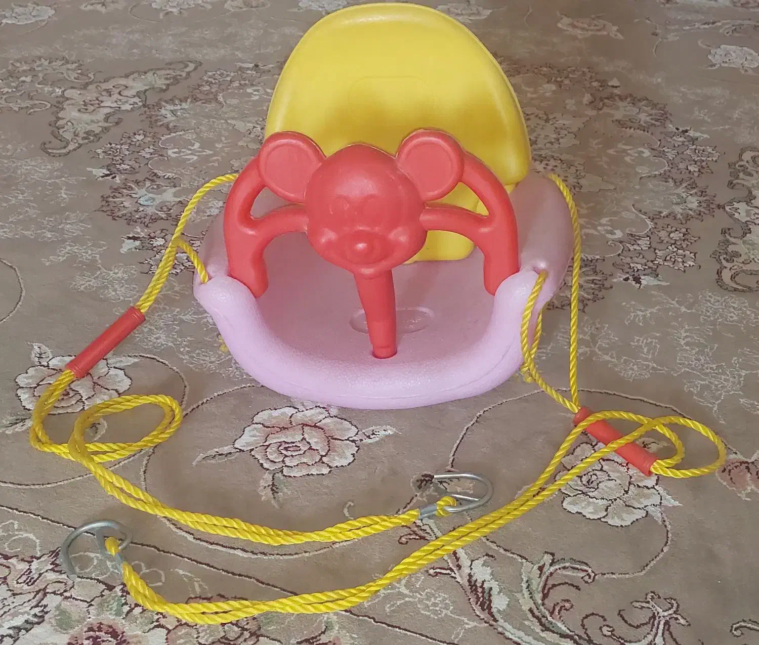 اسباب بازی|اسباب‌بازی بچه|بروجرد, |دیوار