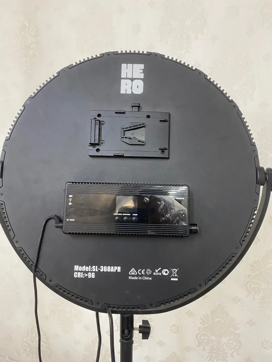 سافت لایت|دوربین عکاسی و فیلم‌برداری|مشهد, خواجه ربیع|دیوار