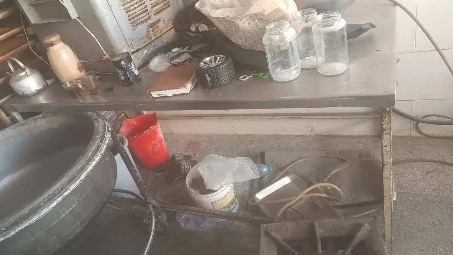 سه‌عددمیزکارقنادی‌|فروشگاه و مغازه|قم, الوندیه و گذر صادق|دیوار